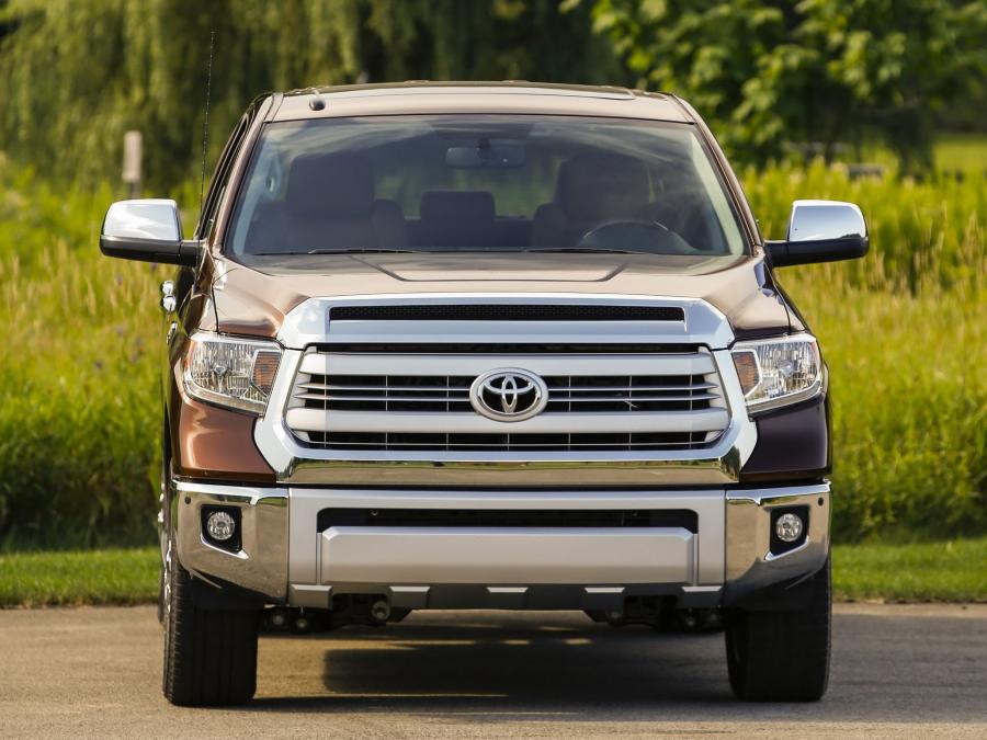  Toyota Tundra 1794 Edition 2013 года  (фото 23 из 40)